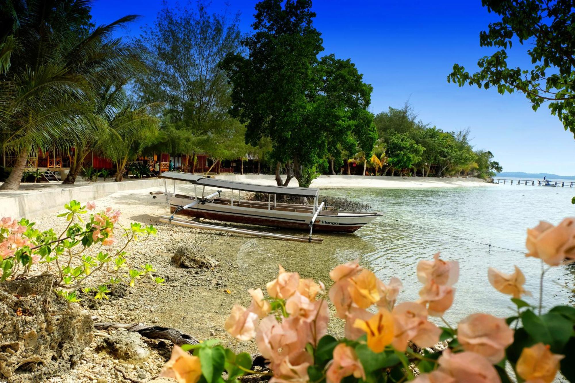 Bolilanga Island Resort - Togean Island Angkayo 外观 照片
