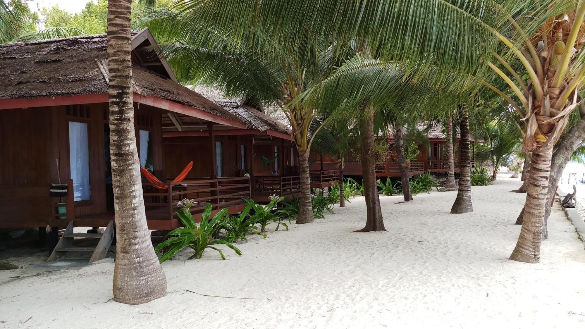 Bolilanga Island Resort - Togean Island Angkayo 外观 照片